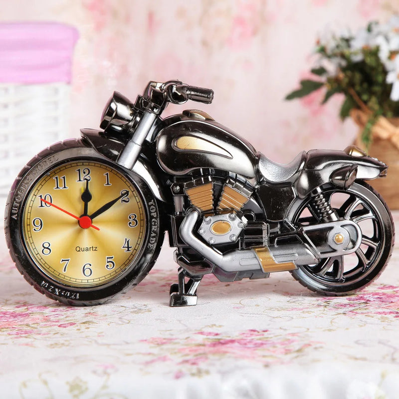 Criativo Retro Motocicleta Modelo Despertador, 3D Railway Motor Figurines, Decoração Para Casa Artesanato, Moda Suprimentos, 1Pc