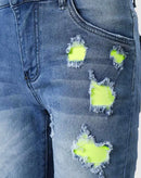 Elegância Urbana - Denim Skinny com Estampa e Rasgos