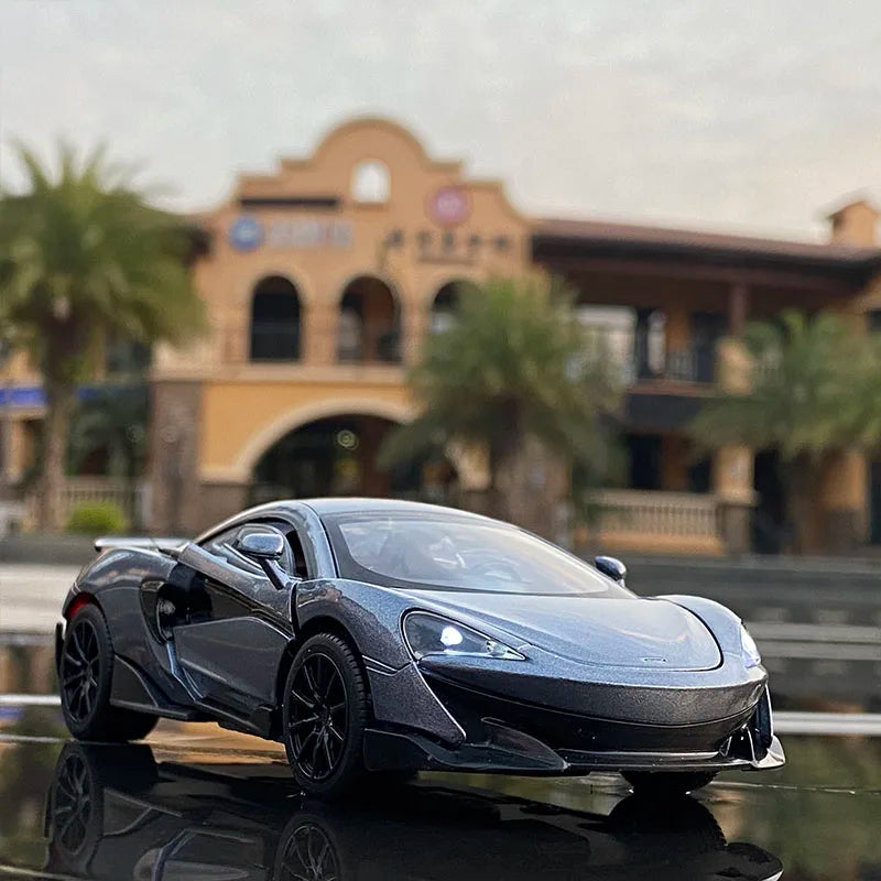Mini Máquina McLaren - Réplica Perfeita para Colecionadores