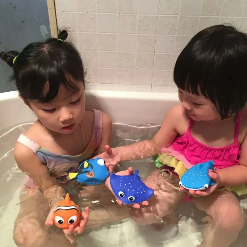 Disney Procurando Nemo para crianças, brinquedos infantis para piscina, brinquedos de banho do bebê, presentes de banho para crianças