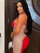 Brilho de Diva - Vestido Mini com Cristais e Elegância Transparente
