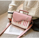 Notas de Estilo - Bolsa Bordada Feminina