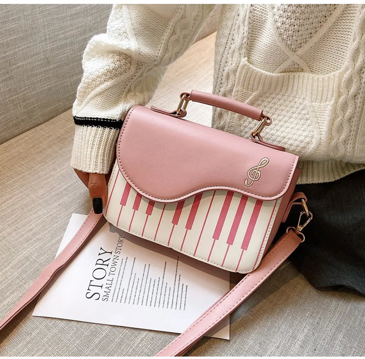 Notas de Estilo - Bolsa Bordada Feminina